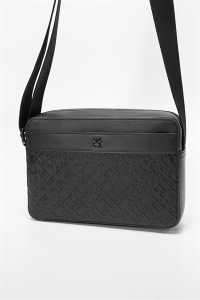 Tommy Hilfiger Monogram Erkek El Çantası Siyah