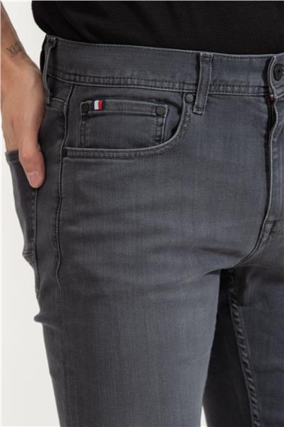 Tommy Hilfiger Straight Denton Erkek Jean Pantolon Lacivert