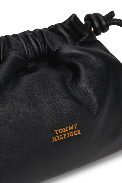 Tommy Hilfiger Th Soft Leather Cros Kadın Mini Omuz Çantası