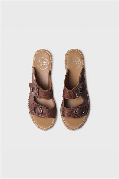 Toni Pons Kadın Terlik