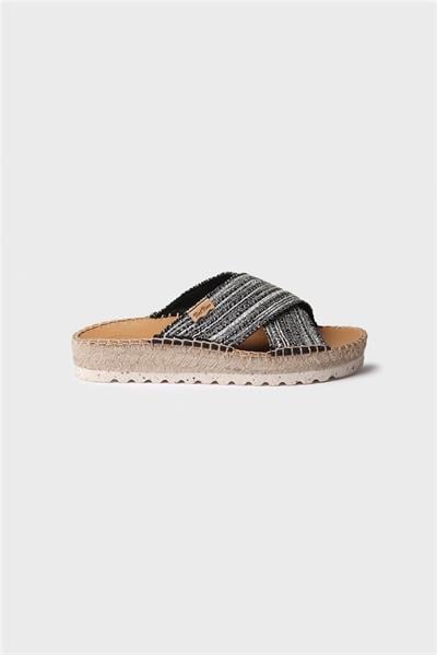 Toni Pons Kadın Terlik