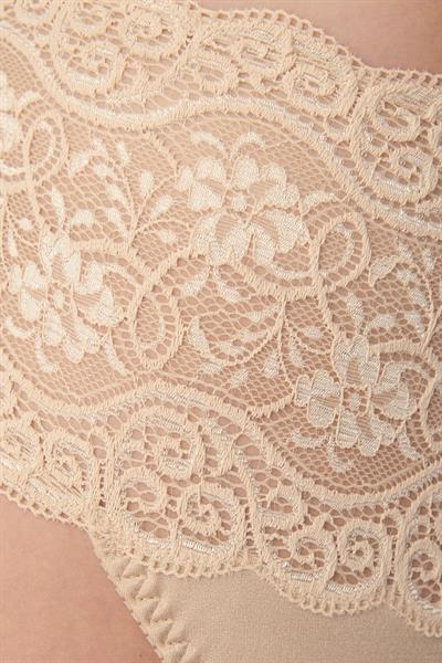 Triumph Amourette 300 Maxi X Dantelli Şort Külot