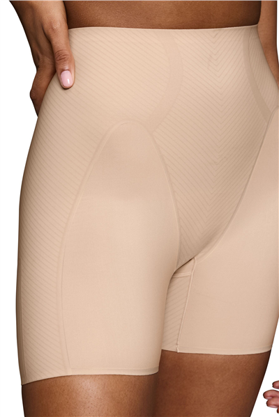 Triumph Kadın BMU Illusion Curve HW Short Külot Bej