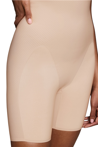 Triumph Kadın BMU Illusion Curve Super HW Mid-Thigh Korse Bej