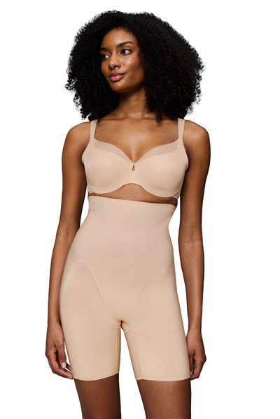 Triumph Kadın BMU Illusion Curve Super HW Mid-Thigh Korse Bej