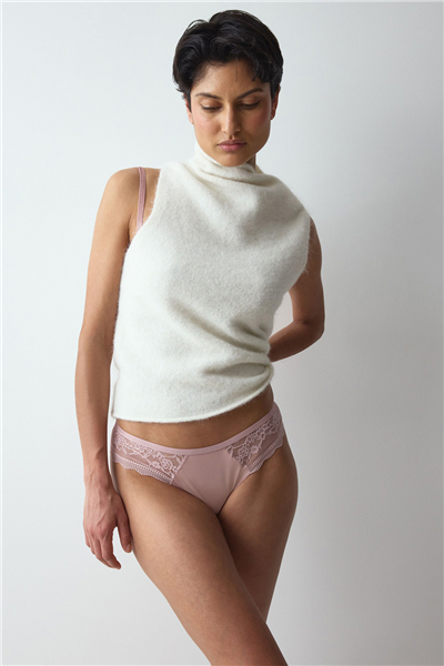 Triumph Comfort Allure String Kadın Külot