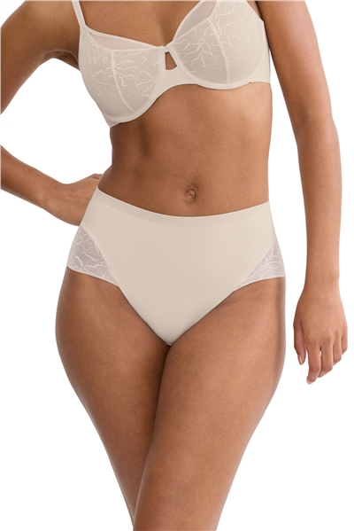 Triumph Comfort Contour Maxi Kadın Külot