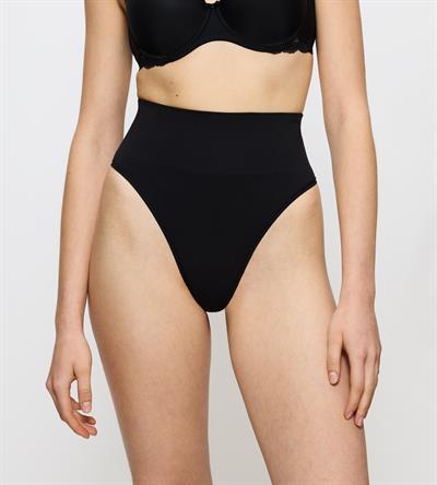 Triumph Soft Sculpt Bandeau String Külot