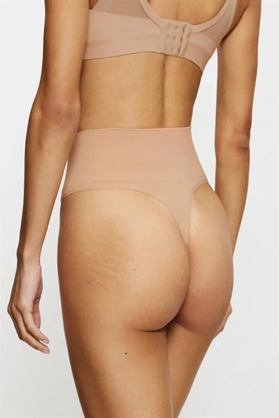 Triumph Soft Sculpt Bandeau String Külot