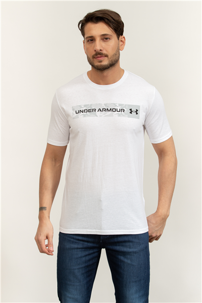 Under Armour UA Camo Chest Stripe SS Erkek Bisiklet Yaka T-Shirt