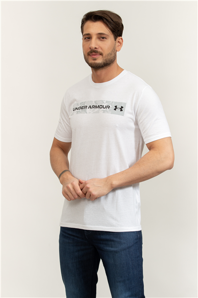 Under Armour UA Camo Chest Stripe SS Erkek Bisiklet Yaka T-Shirt