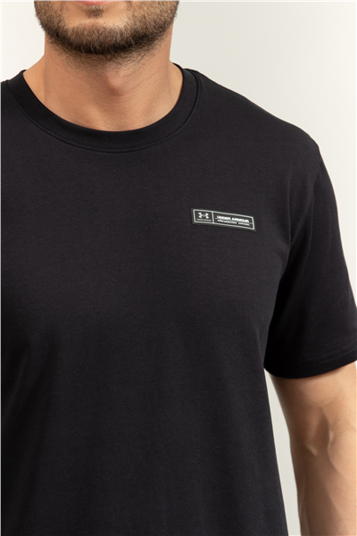 Under Armour UA Hw Armour Label SS Erkek Bisiklet Yaka T-Shirt