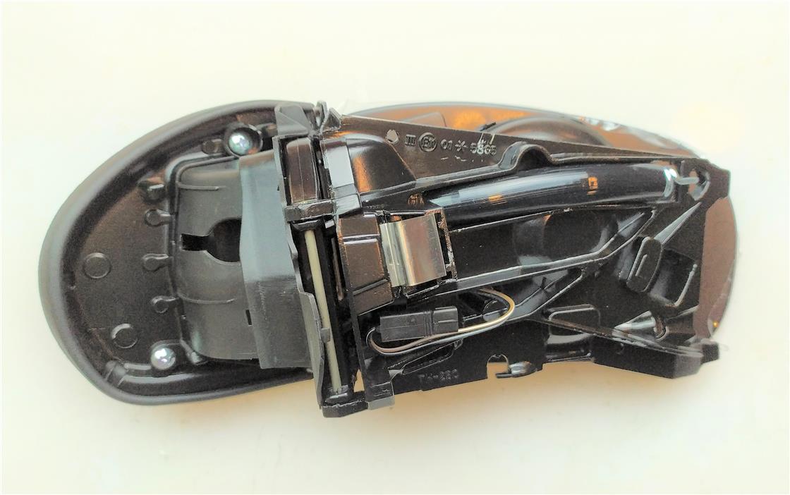 M009.9223AYNA MRC C SERİ W203 2000-2004 ELK KAT  SAĞ(GÖVDE) - MERCEDES - OEM 2038103276ART