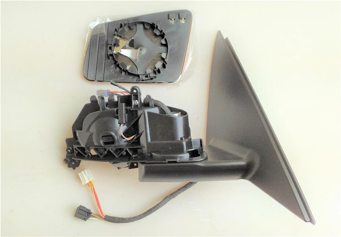 M009.9191AYNA MRC C SERİ W204 2010-ELK SİN HFZ SAĞ(GÖVDE) - MERCEDES - OEM 2048101876ART