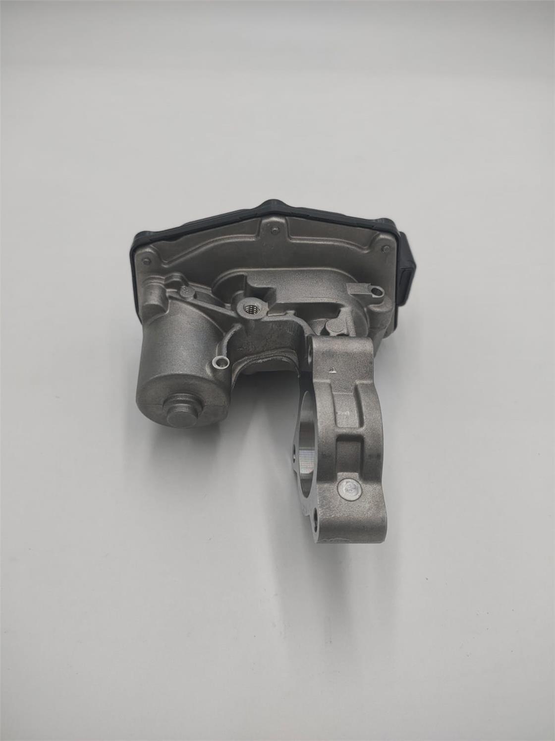 BMW EGR VALFİ B37-B47-B57 - BMW - OEM 11718479637