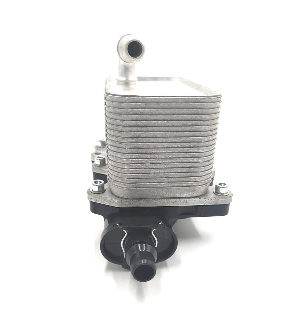 BMW ŞANZIMAN YAĞ SOĞUTUCUSU E60 M47N-M57N - BMW - OEM 17212249465