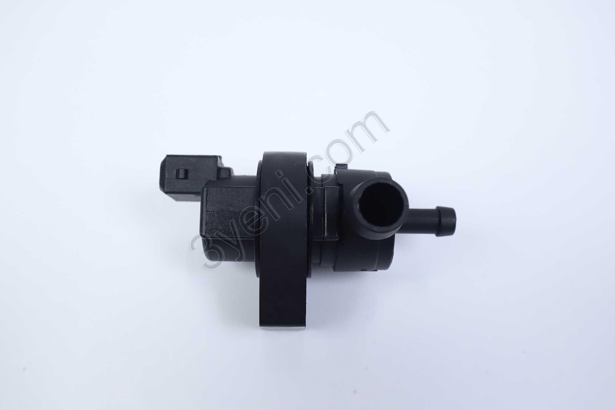 BMW YAKIT DEPO HAVA VALFİ E36-49-65-39-53 - BMW - OEM 13901433603