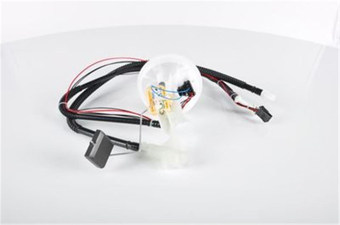 MB DEPO ŞAMANDIRASI 203 - MERCEDES - OEM 203 470 16 41.