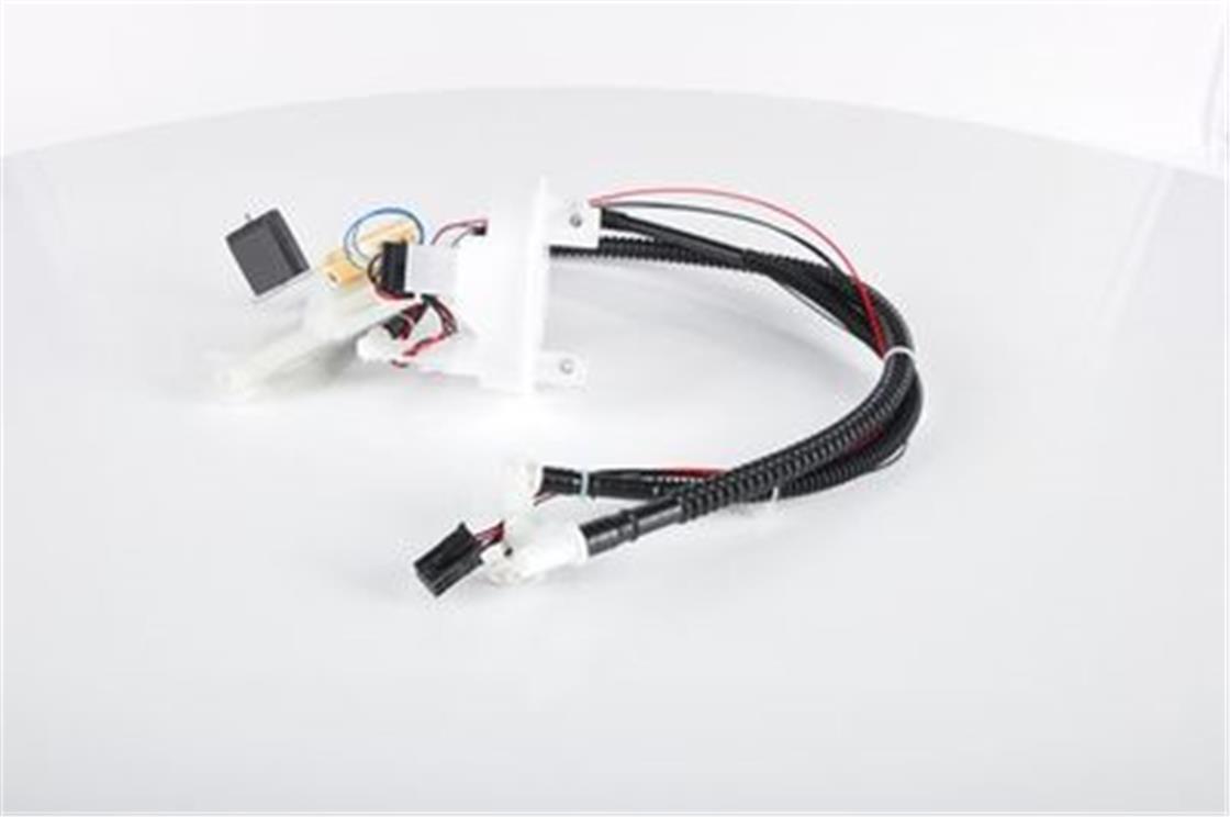 MB DEPO ŞAMANDIRASI 203 - MERCEDES - OEM 203 470 16 41.