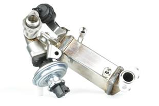 BMW EGR RADYATÖRÜ E83 LCI N47 - BMW - OEM 11717805717