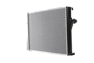 BMW RADYATÖR E39-E38 M54-M52 E39 M5 - BMW - OEM 17111436060