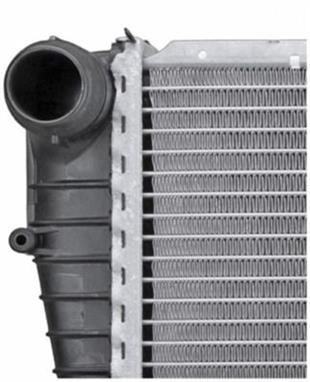 BMW RADYATÖR E53 3.0D - 4.4i 2000-2006 AT - BMW - OEM 17101439101.