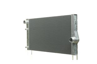 BMW RADYATOR F10 - BMW - OEM 17117805627
