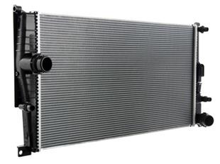 BMW RADYATÖR F30-F32-F33-F34 N57 3.35-4.35 DX - BMW - OEM 17117600518