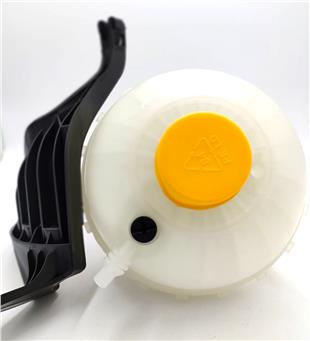 BMW RADYATÖR SU BİDONU F10 N20 - BMW - OEM 17138614293..,,