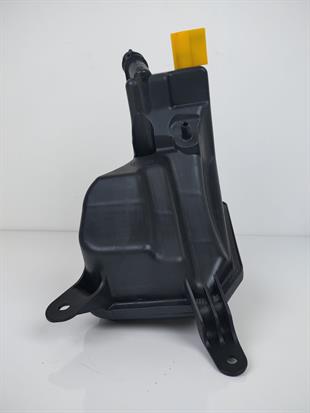 BMW SOGUTMA TANKI E90 KAPAKLI - BMW - OEM 17137607482..