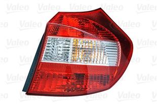 BMW STOP E87-E81 KIRMIZI BEYAZ SAĞ - BMW - OEM 63216924502.
