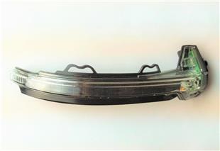 SİNYAL AUDİ A4 A5 2015-SAĞ - VW - OEM 8W0949102
