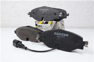 BALATA VW GOLF VII (12-) POLO (14-) A3 (8V1) ÖN - VW - OEM 8V0698151A