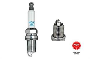 VW BUJİ A4-A6  2.4-2.8 3.2  - VW - OEM 101905611A