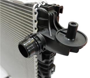 VW RADYATÖR A4 1.4 - 2.0 TFSI 2015> - VW - OEM 8W0121251AK