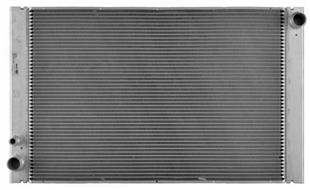 VW RADYATÖR A8 3.0 TDI OTOM. ASB - VW - OEM 4E0 121 251
