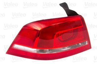 VOLKSWAGENN - STOP - DIŞ SOL  - VOLKSWAGEN - OEM 3AE945095F - 3AE945095B - 3AE945095C