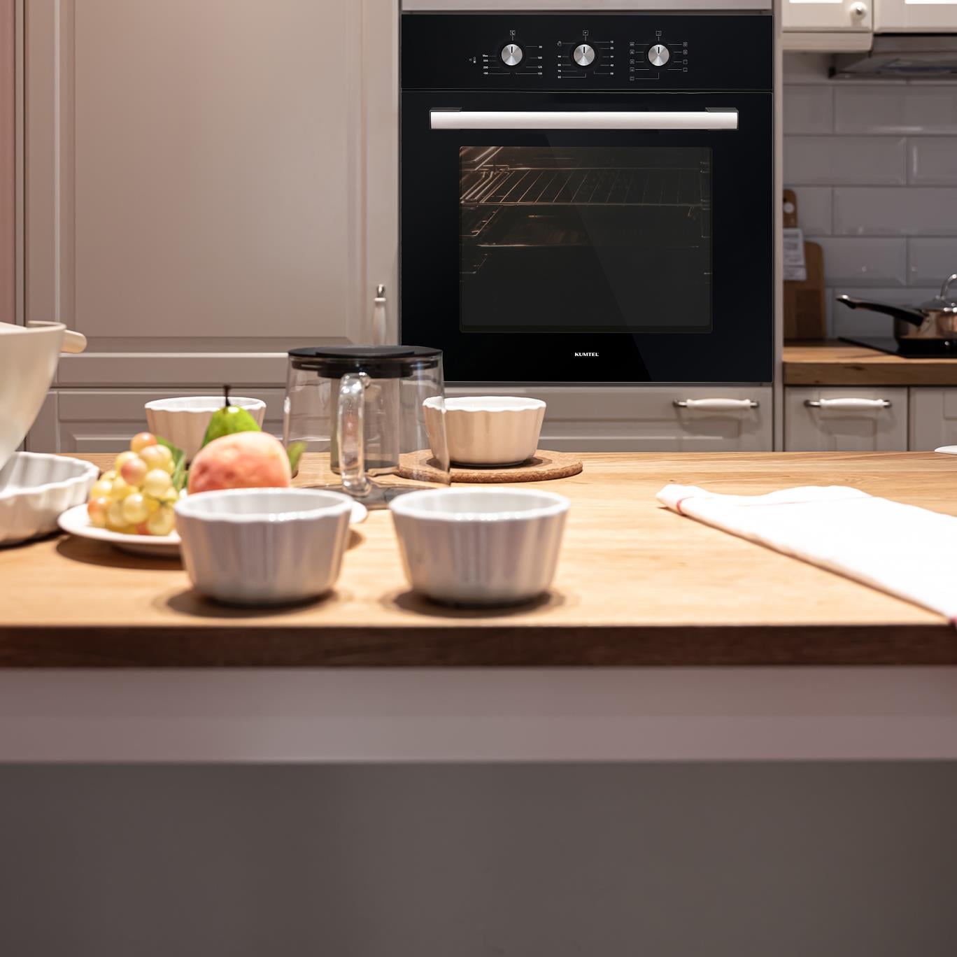 Kumtel Turbo Fanlı Piliç Çevirmeli Siyah Ankastre Fırın 9 Program B66-SGF2(MT)