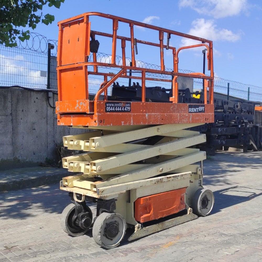 JLG 2030ES  Makaslı Platform Manlift (J1.2531)