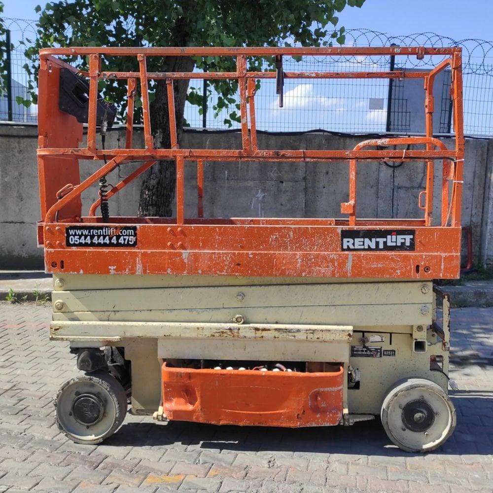 JLG 2030ES  Makaslı Platform Manlift (J1.2531)