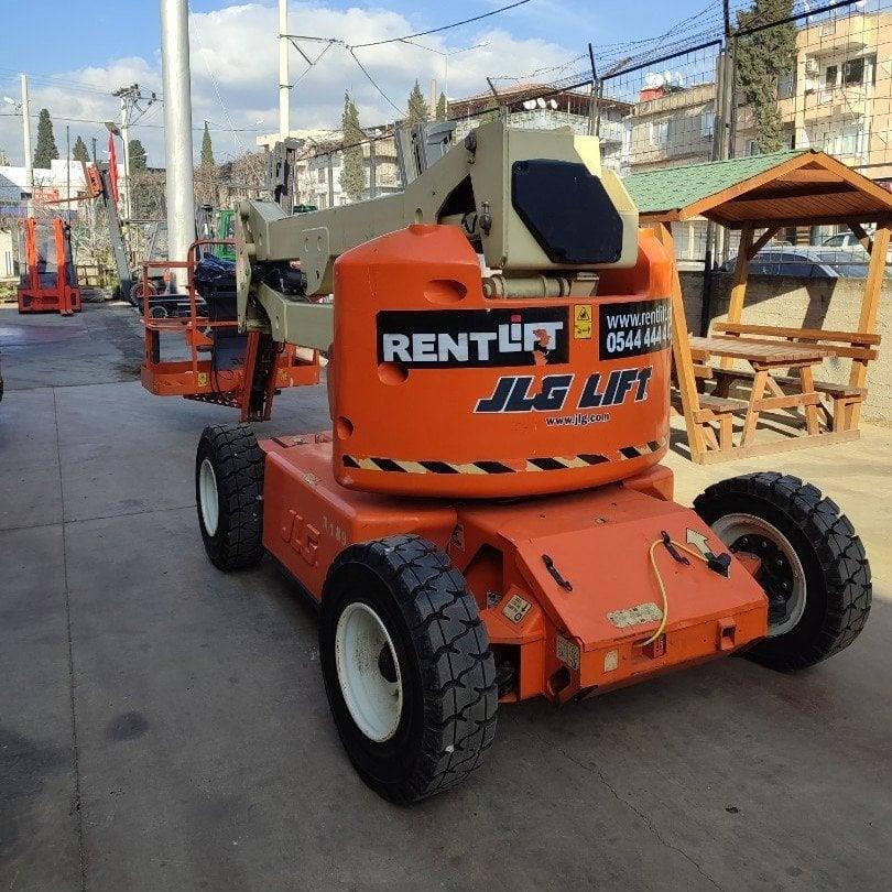 JLG E450AJ  Eklemli Platform Manlift (J1.3189)