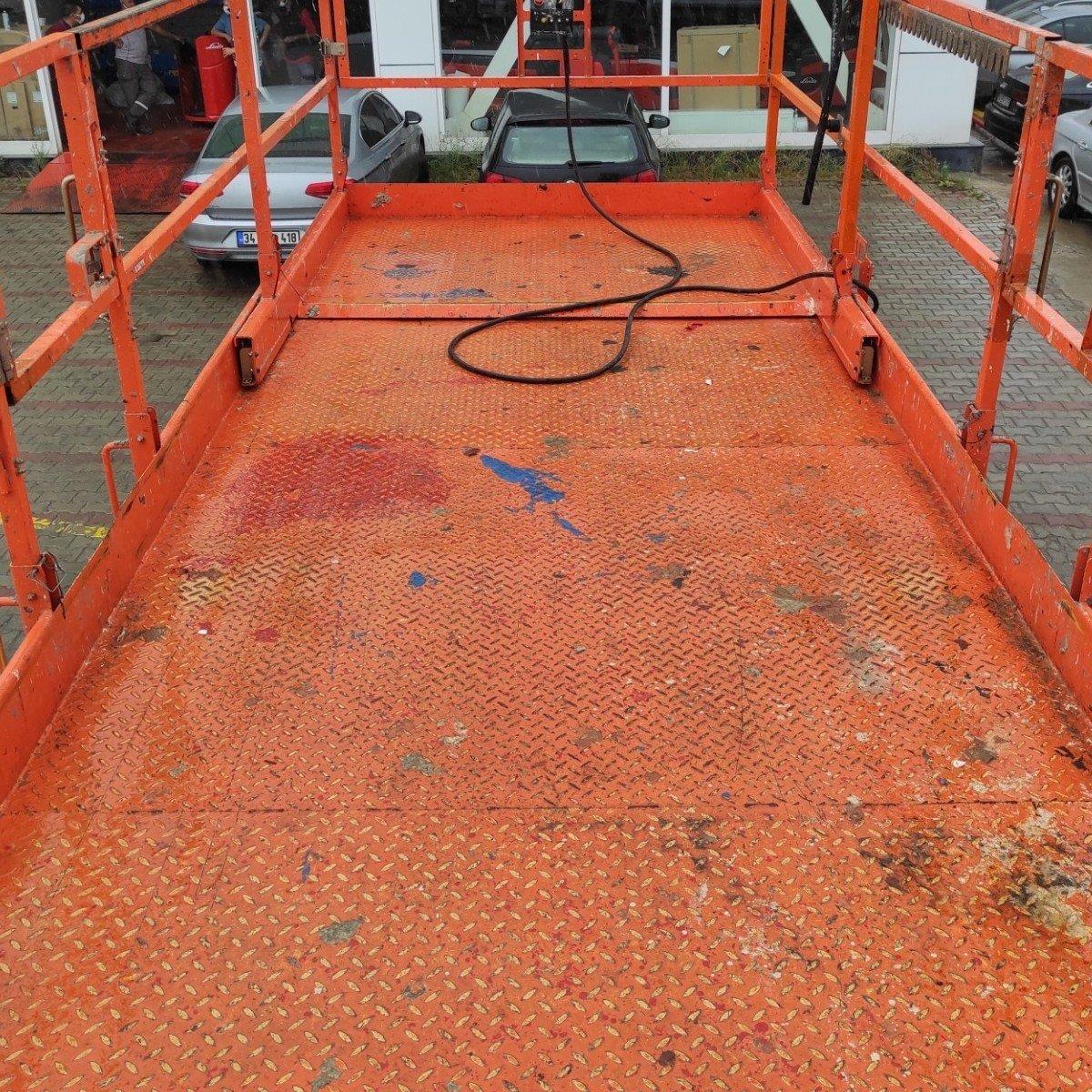 JLG 530LRT  Makaslı Platform Manlift (J1.5129)