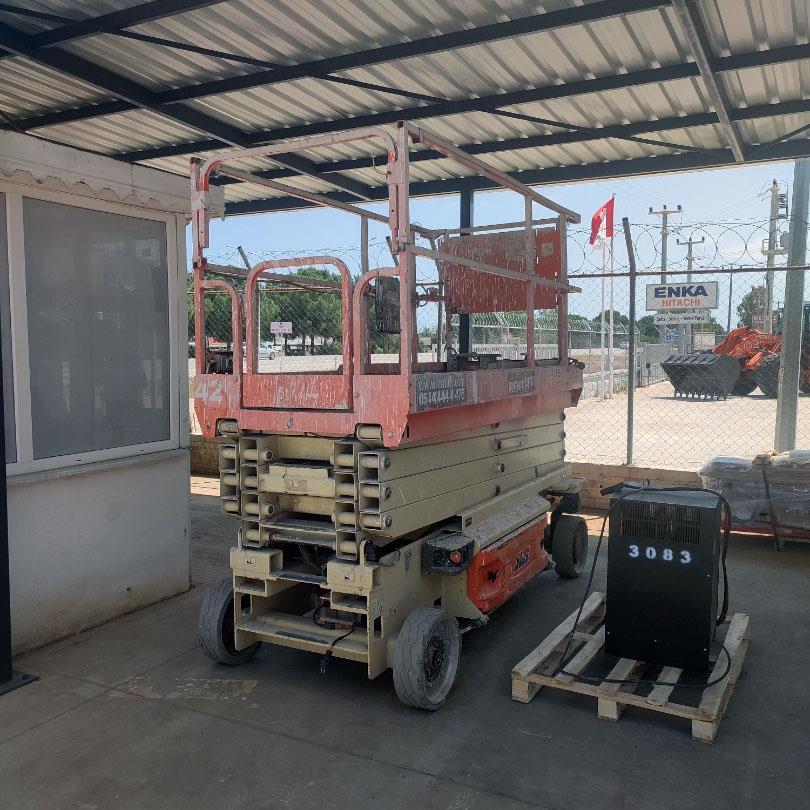 JLG 3246ES  Makaslı Platform Manlift (J1.5144)