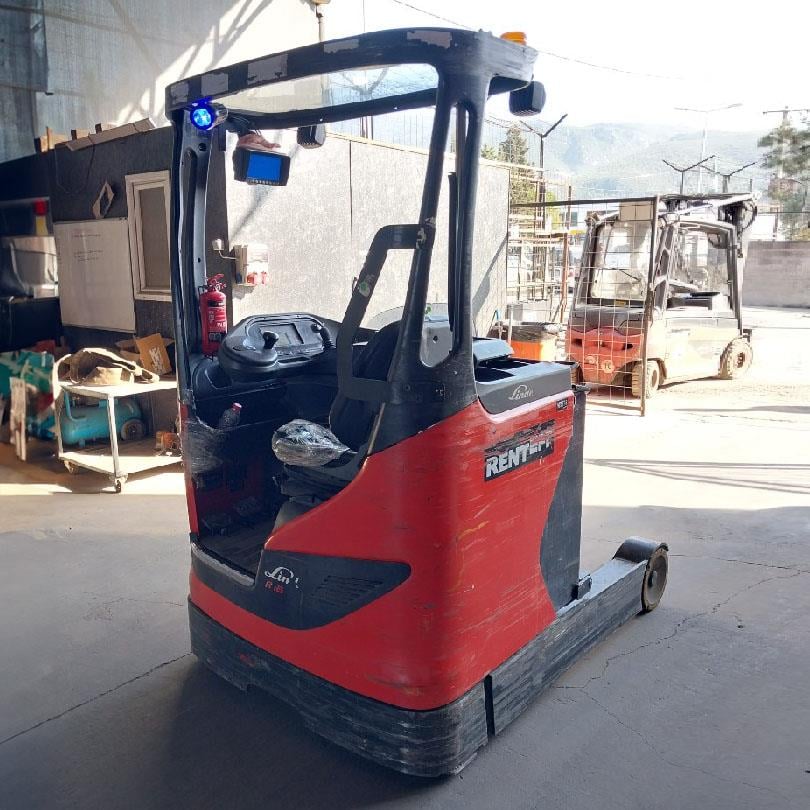 LINDE R16HD-1120  Reach Truck (F1.5878)