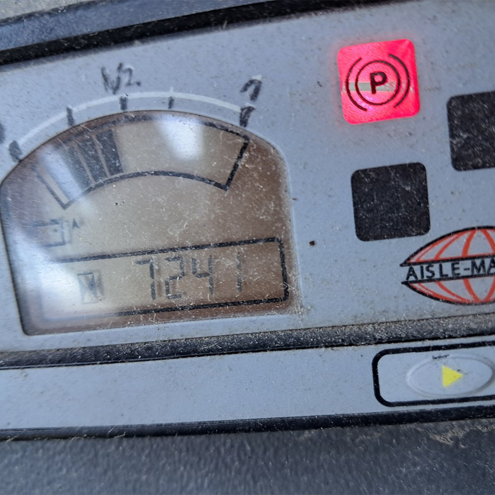 COMBILIFT AM15E  Dar Koridor Forklifti (F1.4276)