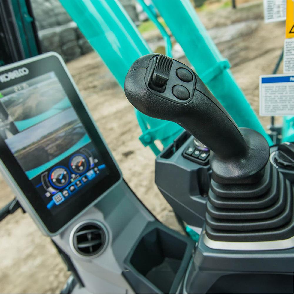 KOBELCO SK130LC-11 Bıçaklı Ekskavatör E1.1003