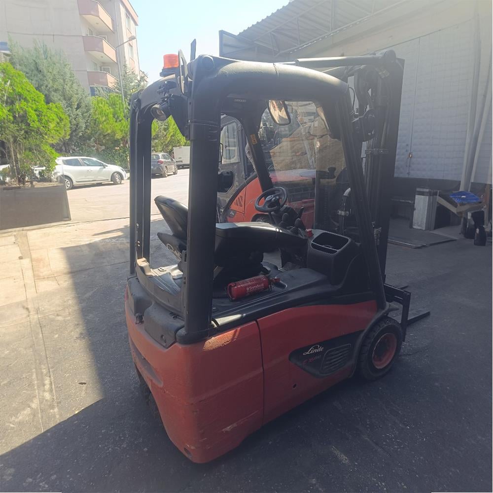 LINDE E16C-386-02 Elektrikli Forklift (F1.7280)
