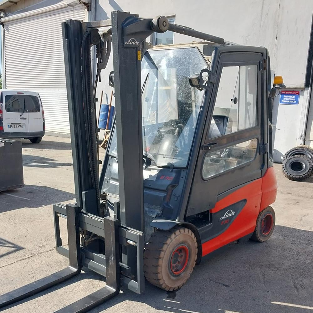 LINDE E30-387 Elektrikli Forklift (F1.6042)