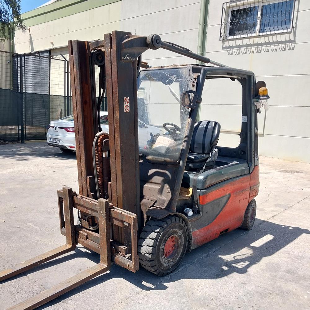 LINDE E30L-387 Elektrikli Forklift (F1.6982)