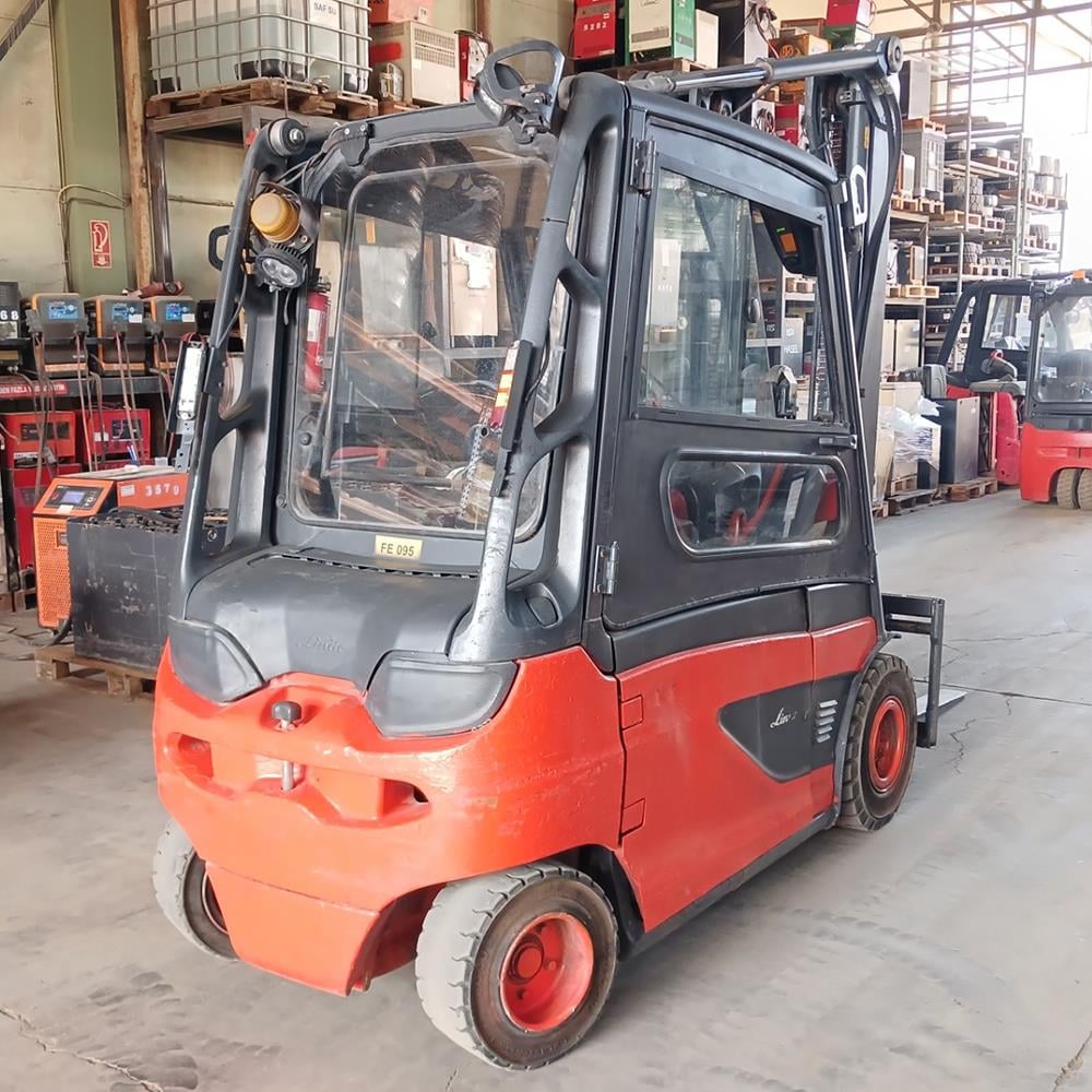 LINDE E30L-387 Elektrikli Forklift (F1.5220)